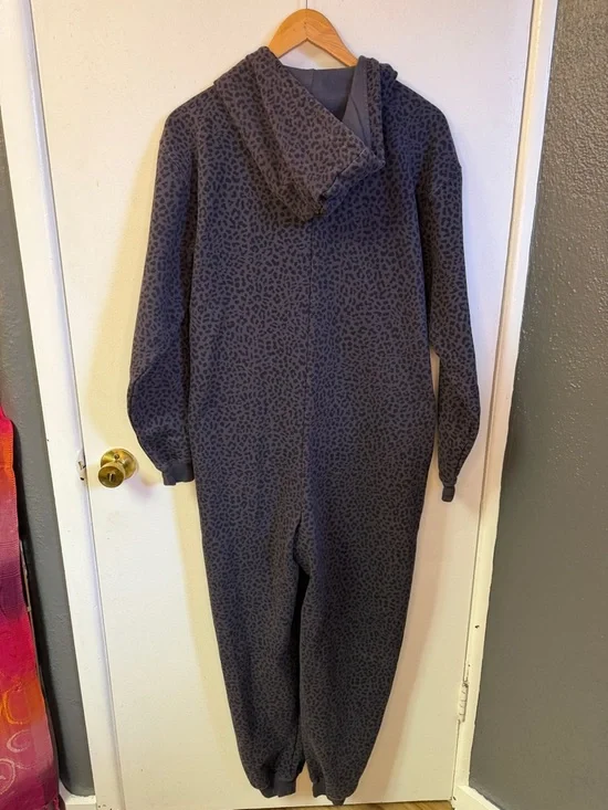 Fabletics Forever Fleece Dark Charcoal Leopard Jumpsuit with Pink Trim - Picture 2 of 3